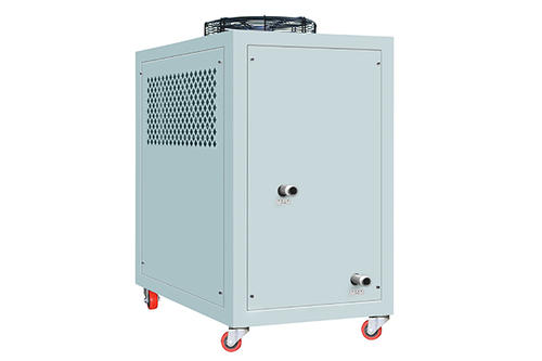 油冷機(jī)的工作原理和特點(diǎn)是什么？